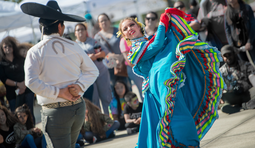 Muertos-Fall-Festival-111