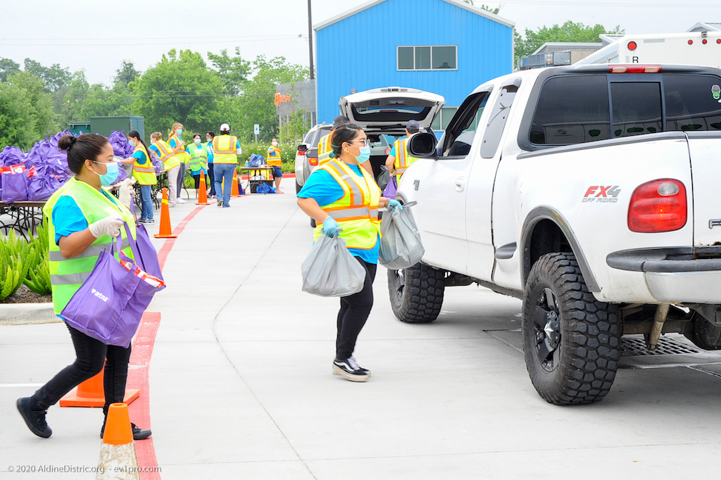 EAMD-2020-Food-drive-47