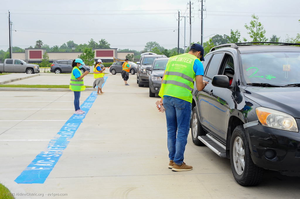 EAMD-2020-Food-drive-49