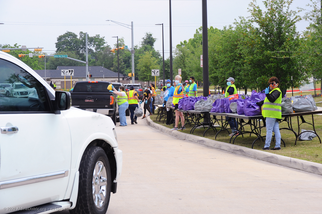 EAMD-2020-Food-drive-50